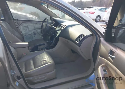 2006 Honda Accord 3.0 Ex from USA, damaged, VIN 1HGCM66576A066962